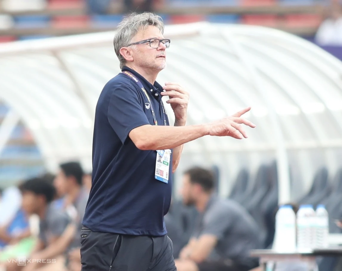 CĐV Đông Nam Á: “Chung kết SEA Games hay hơn World Cup”; Inter đánh bại kình địch AC Milan để vào chung kết