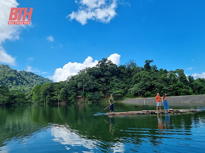 Đánh thức tiềm năng du lịch ở Quan Hóa