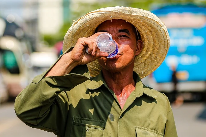 Trong tuần, xảy ra 2 ngày nắng nóng nhất hành tinh, dự báo kỷ lục có thể sẽ bị phá vỡ