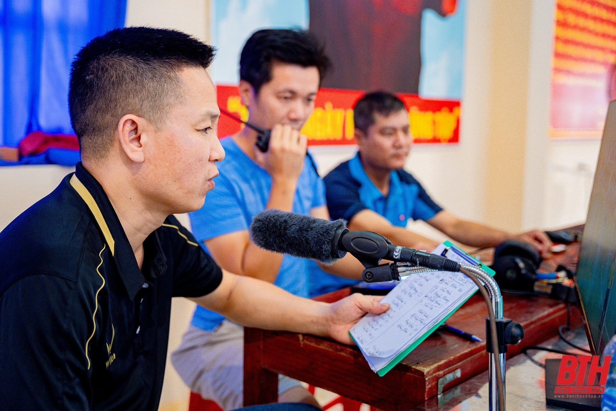 Đằng sau thành công của giải đấu là nỗ lực của cả một ekip!