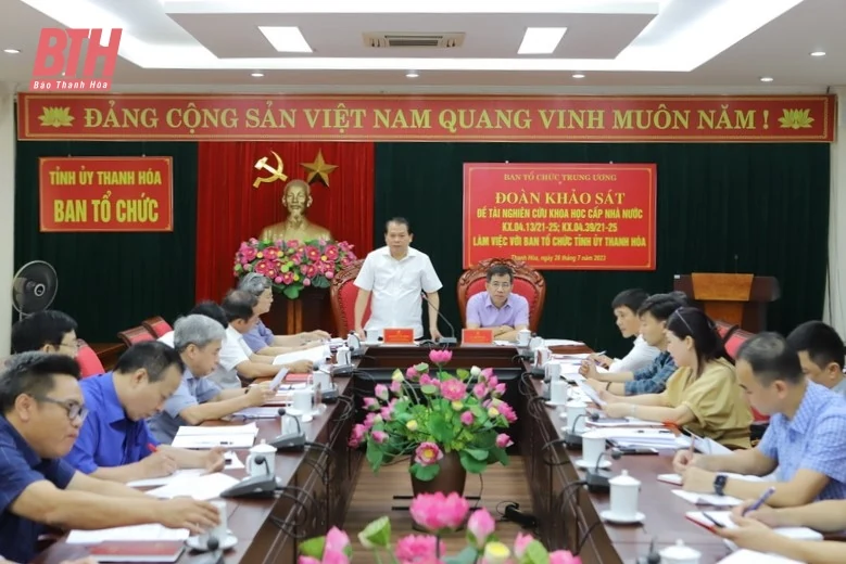 Đoàn khảo sát phục vụ Đề tài nghiên cứu khoa học cấp Nhà nước làm việc với Ban Tổ chức Tỉnh ủy