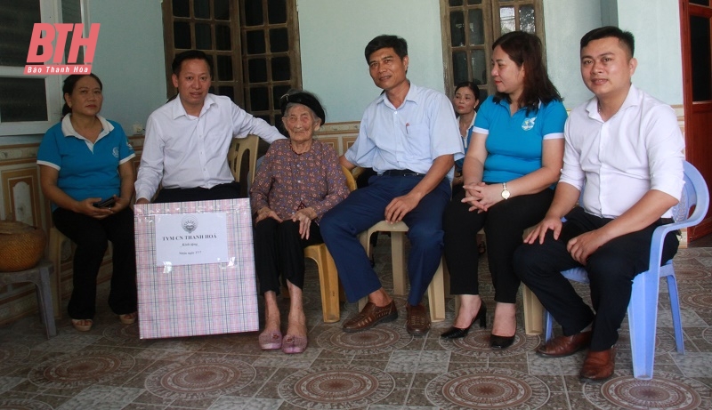 TYM Chi nhánh Thanh Hóa thăm, tặng quà các gia đình chính sách