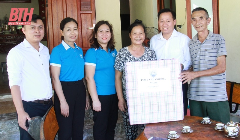 TYM Chi nhánh Thanh Hóa thăm, tặng quà các gia đình chính sách