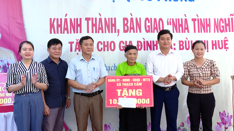 Khánh thành, bàn giao 2 nhà tình nghĩa tại huyện Thạch Thành