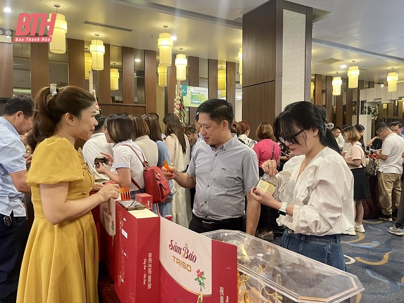 Thanh Hóa đón trên 10,2 triệu lượt khách du lịch trong 7 tháng