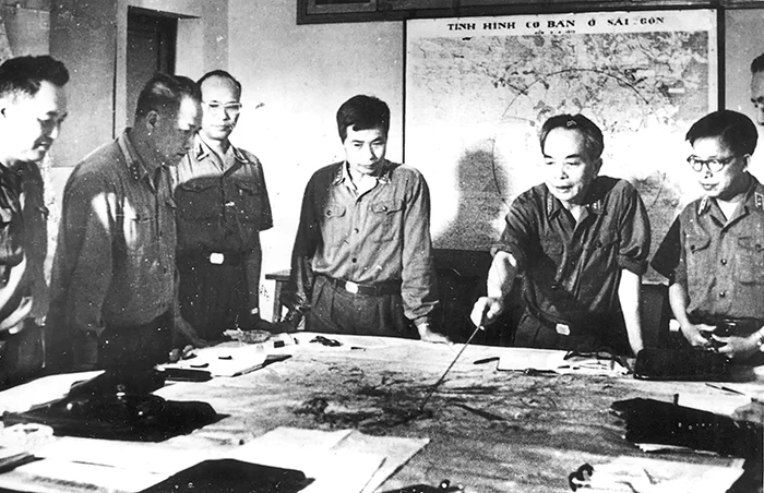 Kỷ niệm 112 năm ngày sinh Đại tướng Tổng Tư lệnh Võ Nguyên Giáp: “Người chuyển dịch dòng chảy lịch sử trong thế kỷ XX”