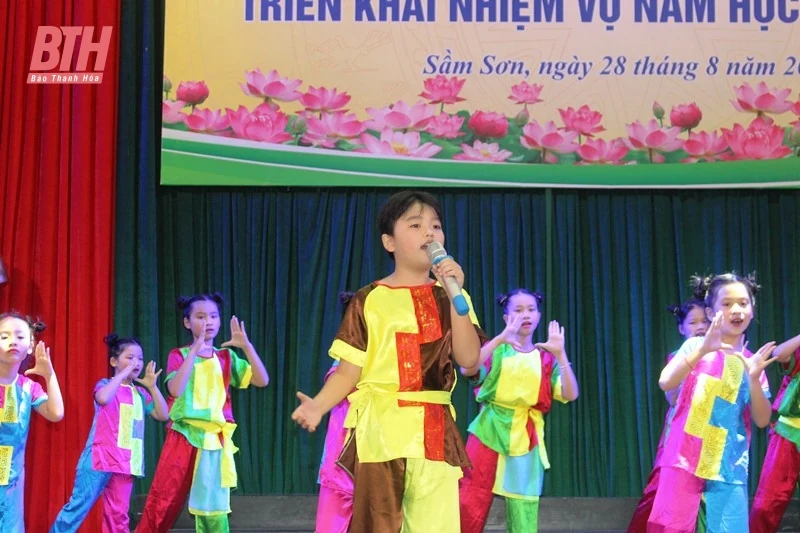 TP Sầm Sơn: Nhiều kết quả nổi bật trong năm học 2022-2023