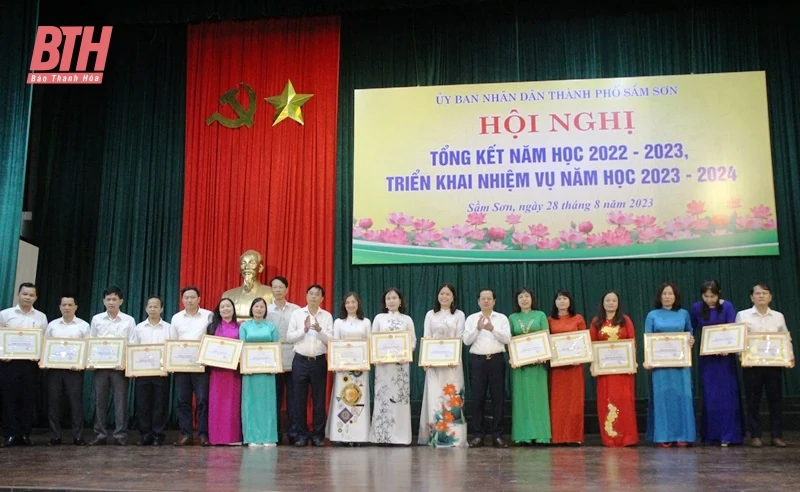 TP Sầm Sơn: Nhiều kết quả nổi bật trong năm học 2022-2023