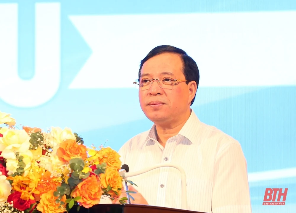 Thanh Hóa tôn vinh, biểu dương điển hình tiên tiến trong Chương trình “1 triệu sáng kiến - nỗ lực vượt khó, sáng tạo, quyết tâm chiến thắng đại dịch COVID-19”
