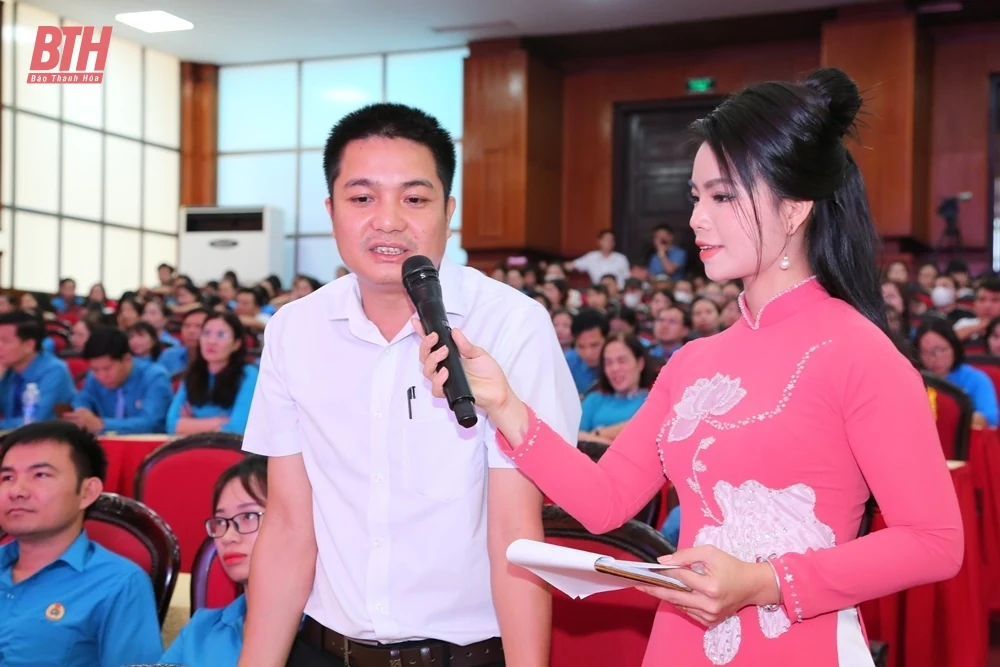 Thanh Hóa tôn vinh, biểu dương điển hình tiên tiến trong Chương trình “1 triệu sáng kiến - nỗ lực vượt khó, sáng tạo, quyết tâm chiến thắng đại dịch COVID-19”