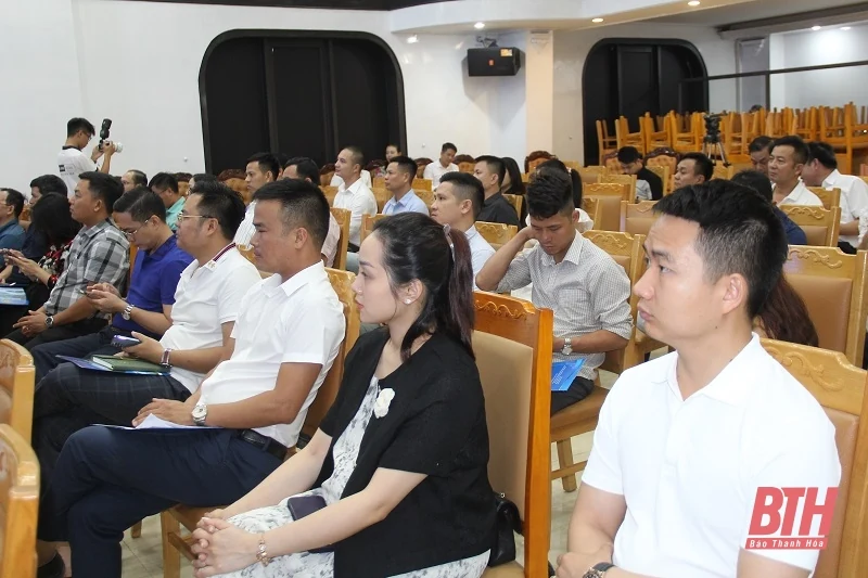 Đào tạo doanh nhân “tự tin giao tiếp, thuyết trình hiệu quả”