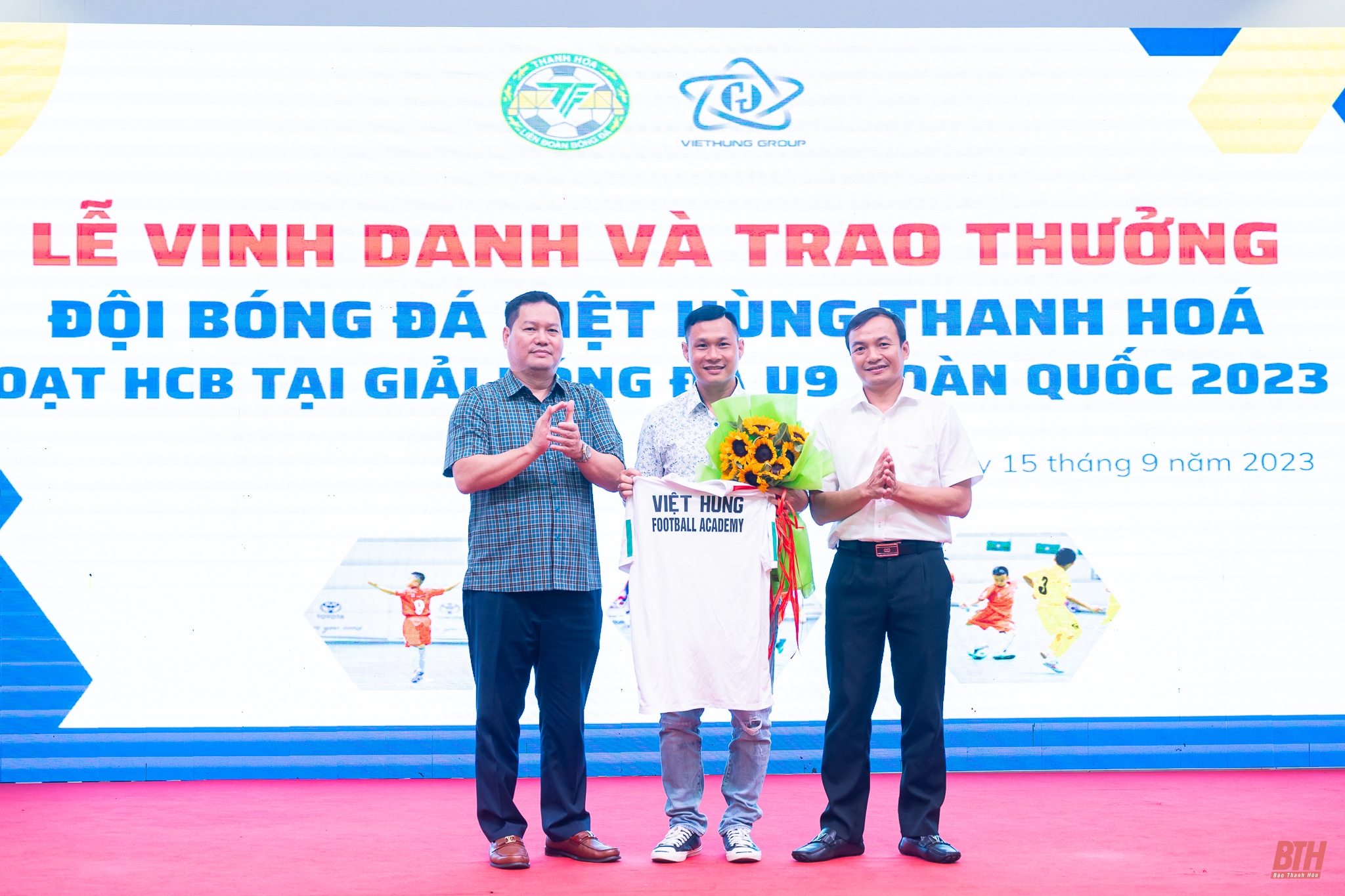 Tân Giám đốc kỹ thuật của đội bóng Việt Hùng Thanh Hoá và mối lương duyên với bóng đá xứ Thanh