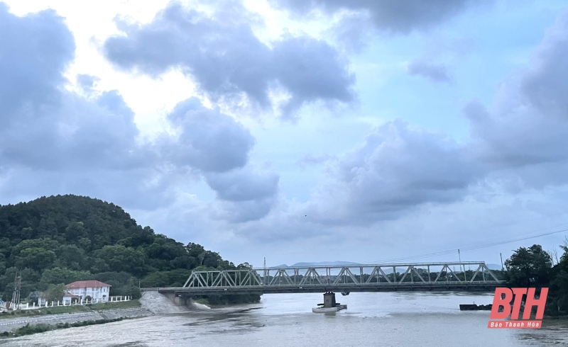 Thanh Hóa nhiều mây, có mưa rào và dông vài nơi