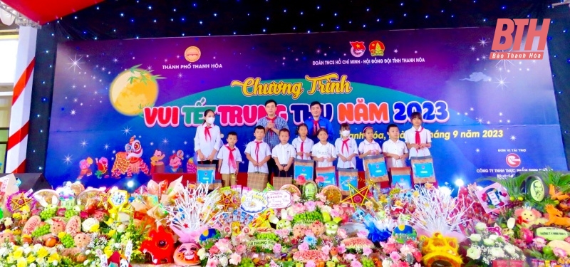 Chương trình Vui Tết Trung thu năm 2023 tại Trường TH Minh Khai 2