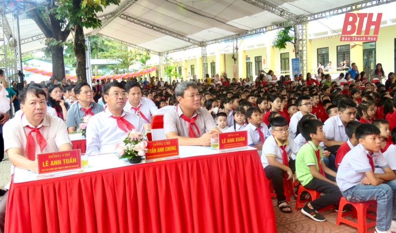 Chương trình Vui Tết Trung thu năm 2023 tại Trường TH Minh Khai 2