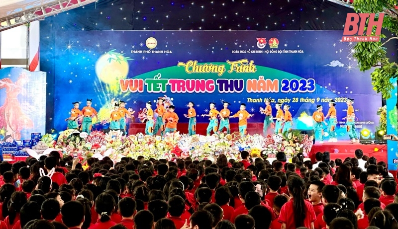 Chương trình Vui Tết Trung thu năm 2023 tại Trường TH Minh Khai 2