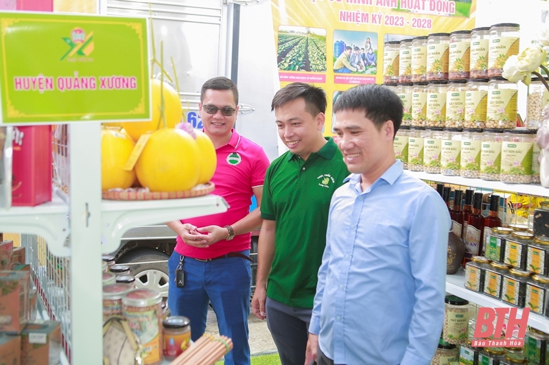 Nhiều sản phẩm nông nghiệp trưng bày tại Đại hội đại biểu Hội Nông dân tỉnh