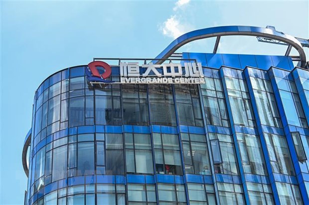 Evergrande tạm dừng giao dịch trên sàn chứng khoán Hong Kong