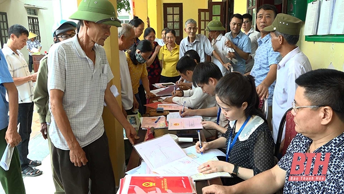  Chi nhánh Văn phòng đăng ký đất đai huyện Vĩnh Lộc: Đồng hành cùng Nhân dân giải quyết thủ tục hành chính