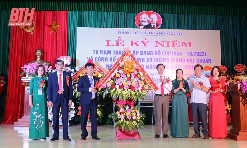 Kỷ niệm 70 năm thành lập Đảng bộ xã Hoằng Giang và công bố quyết định xã đạt chuẩn NTM nâng cao
