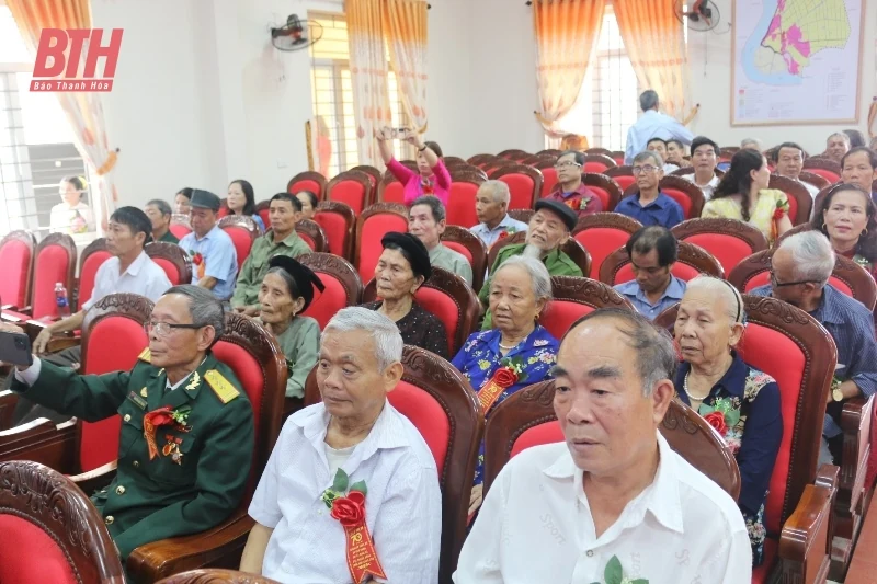 Kỷ niệm 70 năm thành lập Đảng bộ xã Hoằng Giang và công bố quyết định xã đạt chuẩn NTM nâng cao
