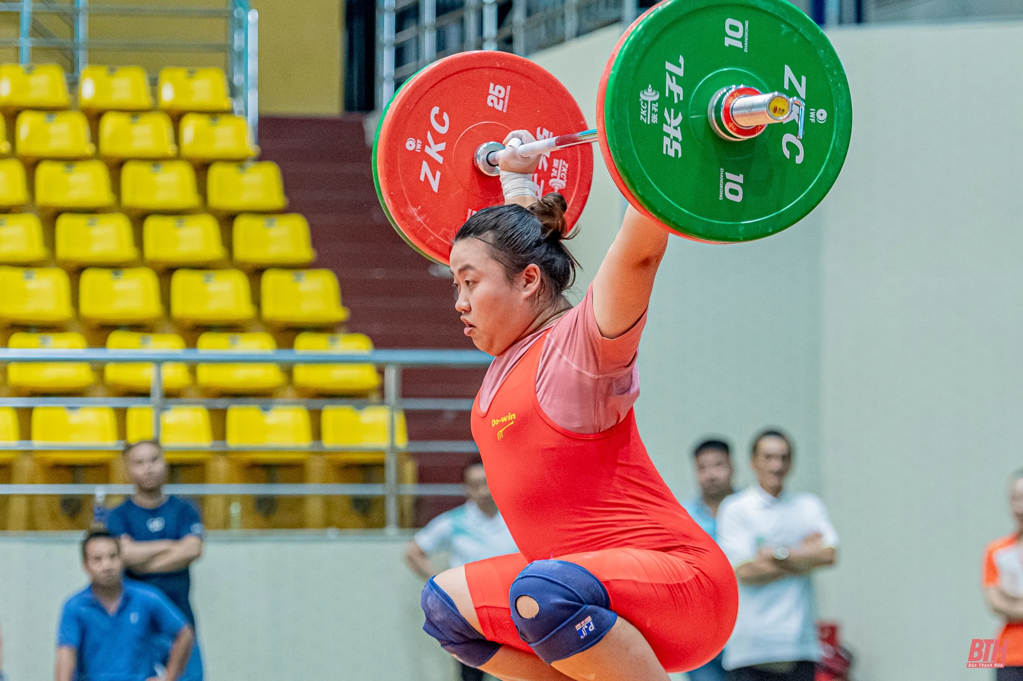 Cử tạ Thanh Hoá xếp hạng nhất đồng đội nữ tại Giải Vô địch cử tạ các CLB quốc gia năm 2023