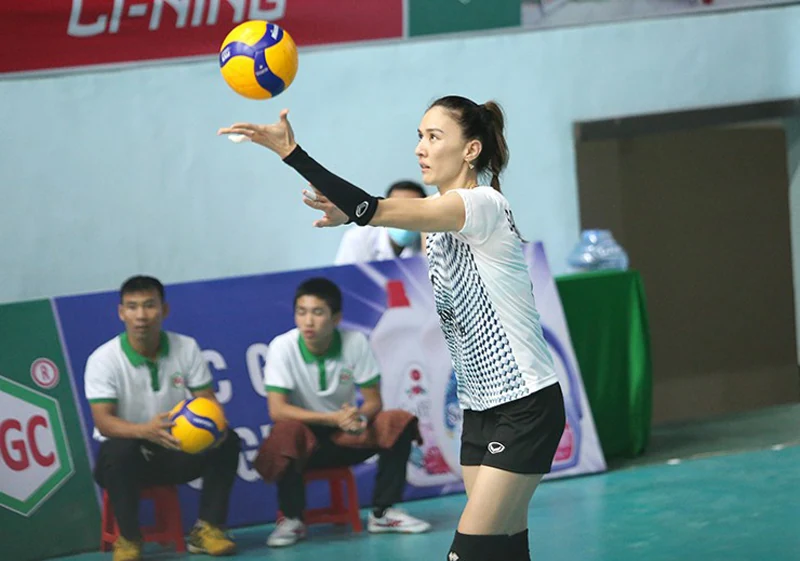 Thất bại liên tiếp, đội bóng chuyền nữ Thanh Hóa đứng trước nguy cơ tái lập nỗi buồn