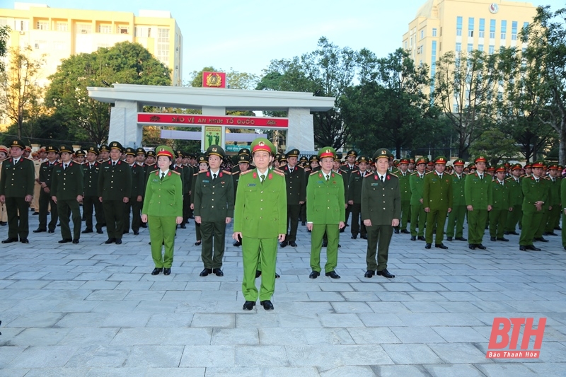 Công an Thanh Hóa ra quân tấn công, trấn áp tội phạm, bảo đảm ANTT Tết Nguyên đán Giáp Thìn 2024