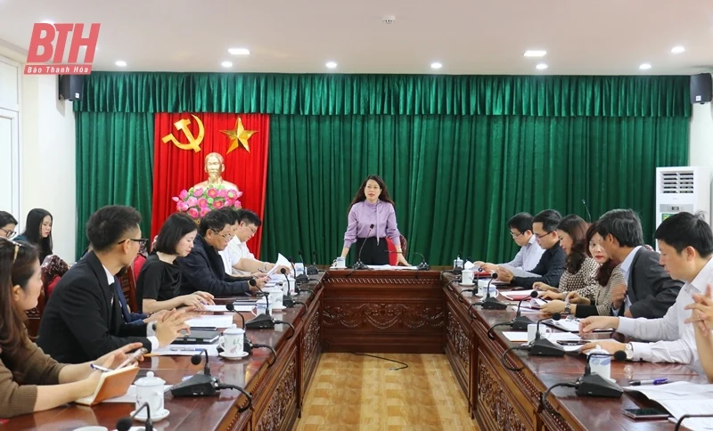 Thảo luận tổ chức chương trình Năm Du lịch Hải Tiến 2024