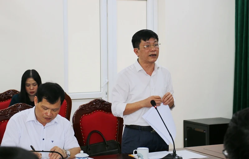 Thảo luận tổ chức chương trình Năm Du lịch Hải Tiến 2024