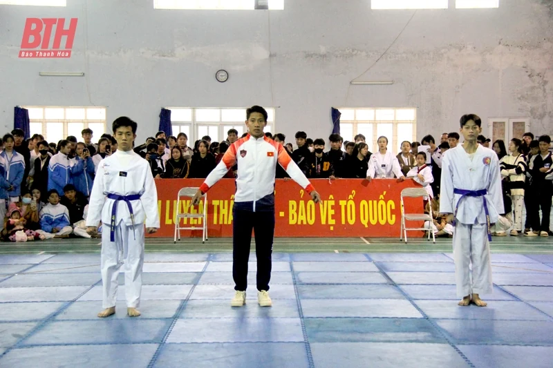 Sôi nổi các cuộc tranh tài trong ngày đầu diễn ra Hội khỏe Phù Đổng tỉnh Thanh Hóa lần thứ XI