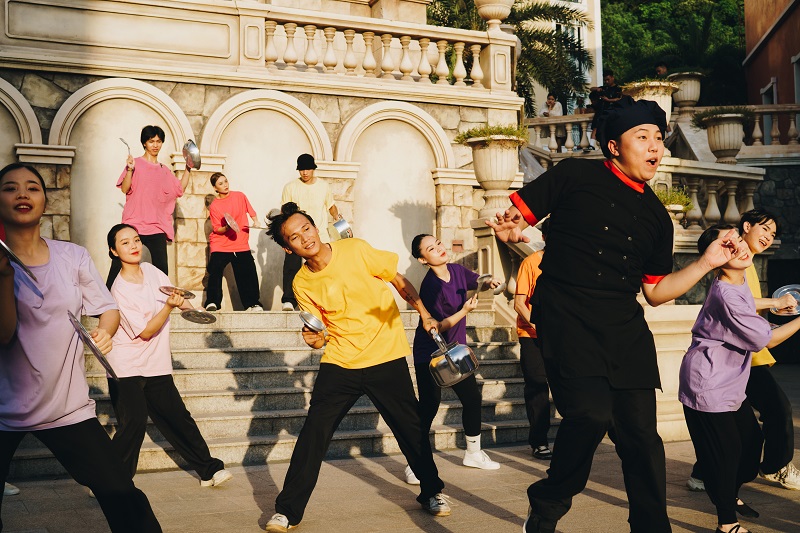 Điều gì khiến “phở Capella”, “hoàng hôn Phú Quốc” nhận hàng vạn lượt thả tim của cộng đồng TikTok?