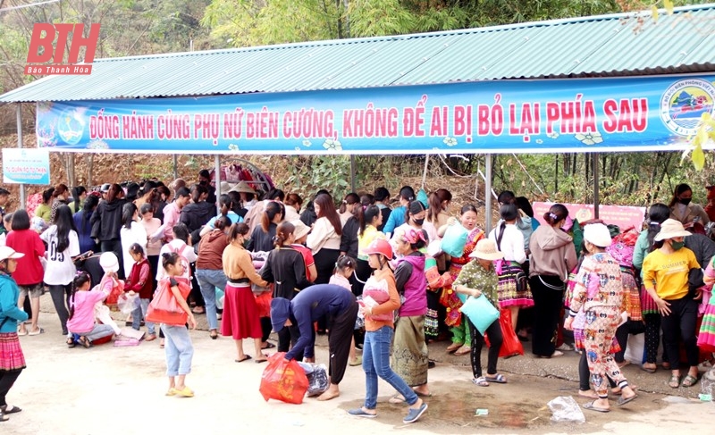 Chương trình “Xuân đoàn kết - Tết biên cương”