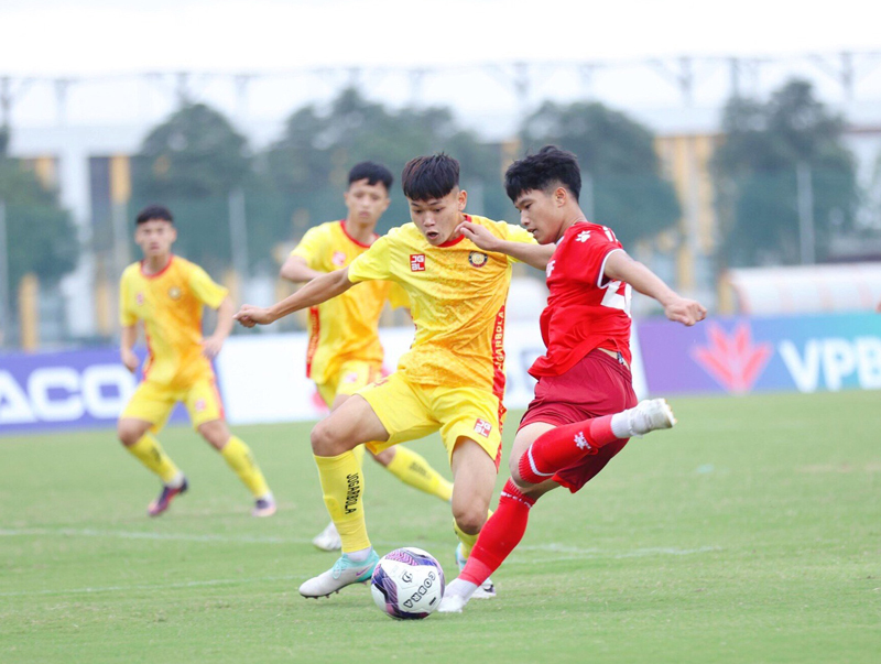 Bất ngờ thua đậm, U19 Đông Á Thanh Hóa mất ngôi đầu bảng