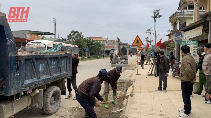 Vĩnh Lộc ra quân bảo vệ kết cấu hạ tầng giao thông đường bộ