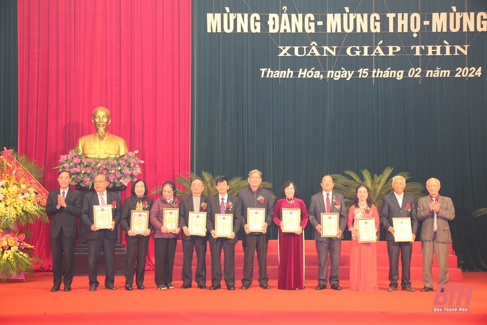 Câu lạc bộ Hàm Rồng tổ chức ngày hội “Mừng Đảng - Mừng thọ - Mừng xuân”