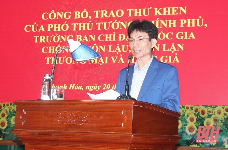 Trao thư khen cho lực lượng triệt phá đường dây mua bán, vận chuyển trái phép số lượng rất lớn ma tuý qua địa bàn tỉnh Thanh Hoá