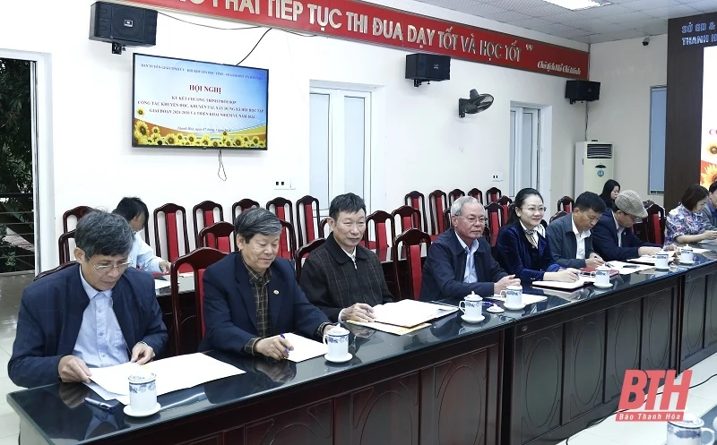Phối hợp đẩy mạnh hoạt động khuyến học, khuyến tài, xây dựng xã hội học tập