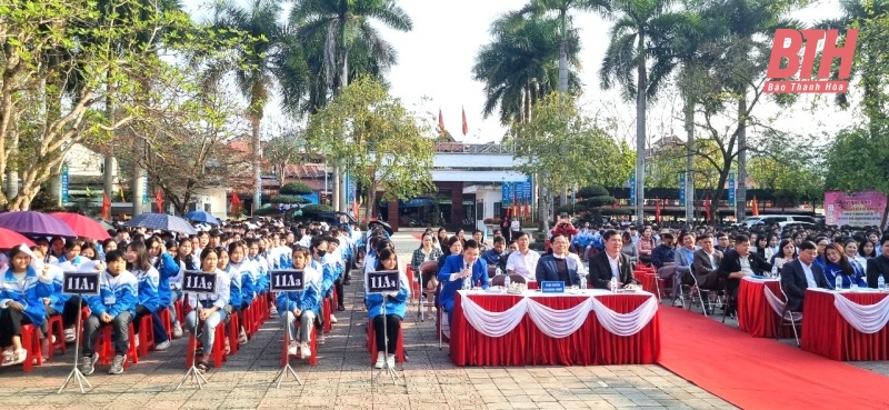 Hơn 1.200 đoàn viên, thanh niên tham gia ngày hội việc làm