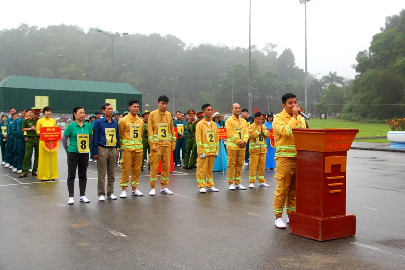 Hội thi nghiệp vụ chữa cháy và cứu nạn, cứu hộ “Tổ liên gia an toàn phòng cháy, chữa cháy” TP Thanh Hóa