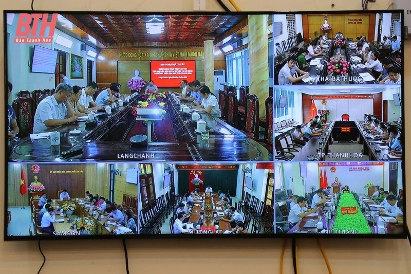 Triển khai thực hiện các tiêu chí chuyển đối số cấp huyện và mô hình “3 không”