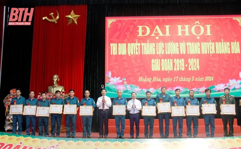 Đại hội Thi đua Quyết thắng lực lượng vũ trang huyện Hoằng Hoá