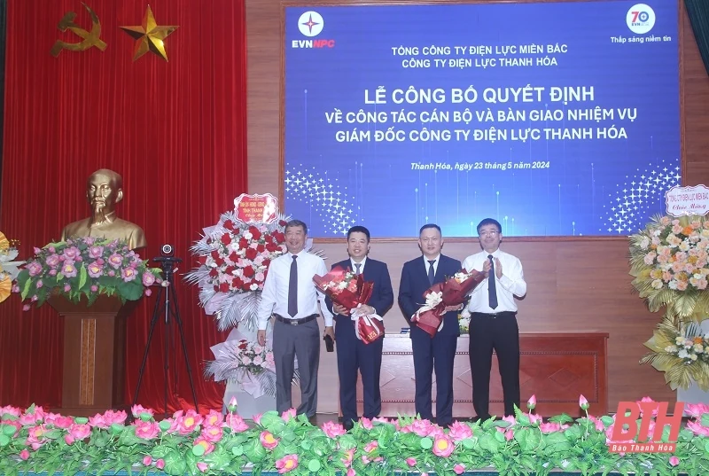 Công bố và trao Quyết định bổ nhiệm Giám đốc Công ty Điện lực Thanh Hóa