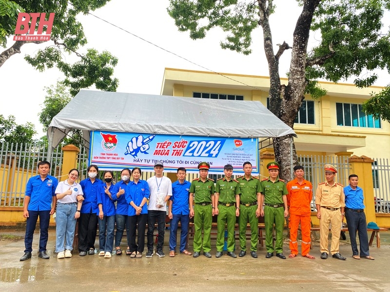 Các đội hình tiếp sức mùa thi sẵn sàng đồng hành, tiếp sức cho thí sinh