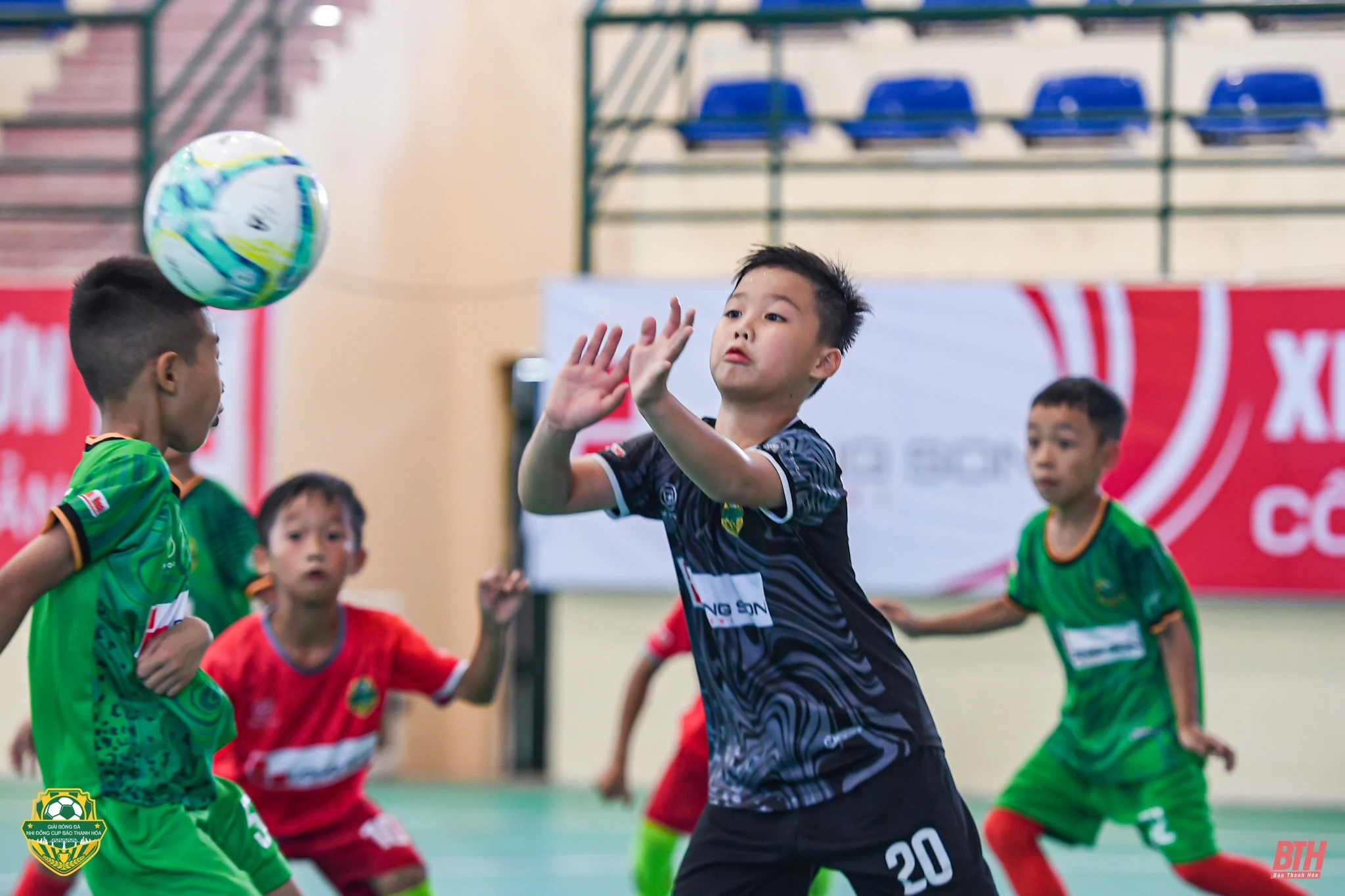 Chung kết lứa tuổi U8: Điểm dừng chân của hành trình thần kỳ