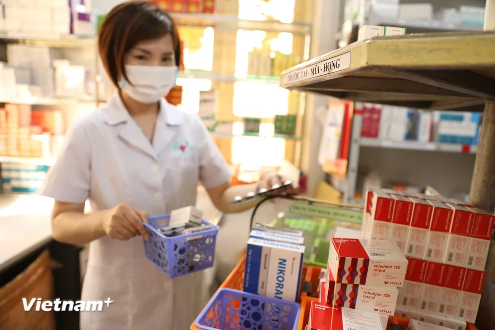 Bộ Y tế đề nghị kiểm soát chặt chẽ việc mua sắm, đấu thầu thuốc