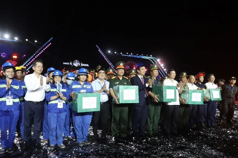 Siêu cường Phần Lan lên ngôi vương, chính thức khép lại lễ hội pháo hoa Quốc tế quy mô lớn bậc nhất từ trước đến nay tại Đà Nẵng