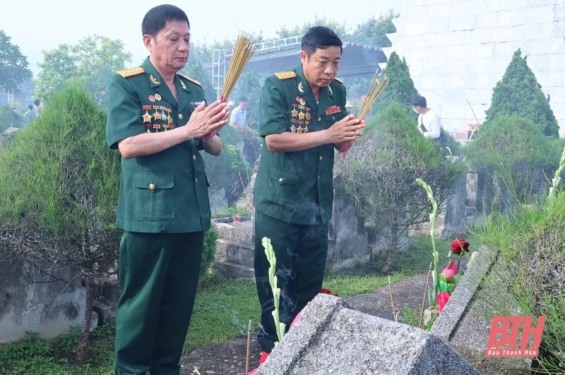 Dâng hương tưởng nhớ cá cược bóng đá m88 Anh hùng liệt sỹ và tri ân cá cược bóng đá m88 doanh nhân cựu chiến binh