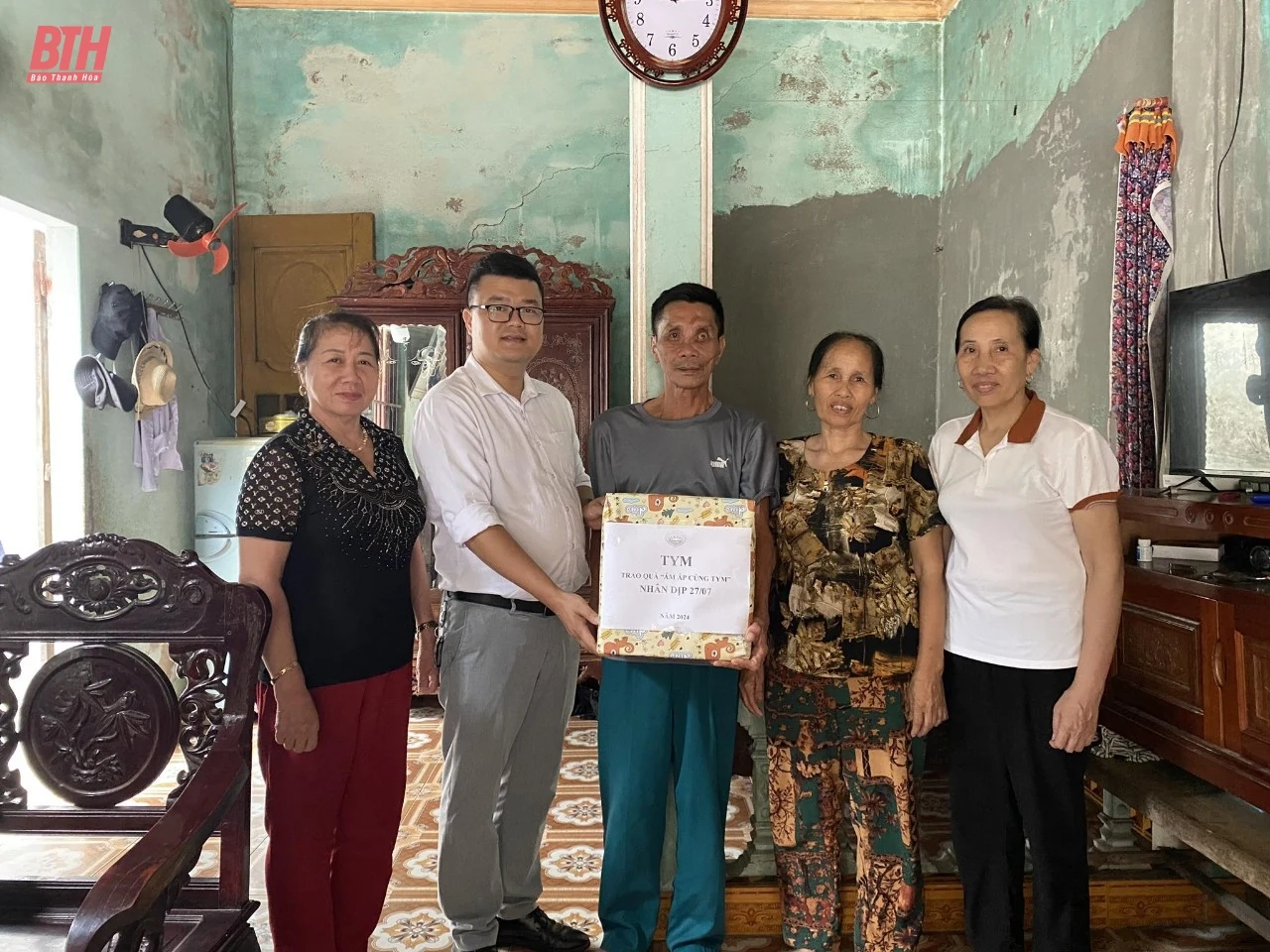 TYM Chi nhánh Thanh Hóa tặng quà tri ân Mẹ Việt Nam Anh hùng và các gia đình thương binh, liệt sỹ