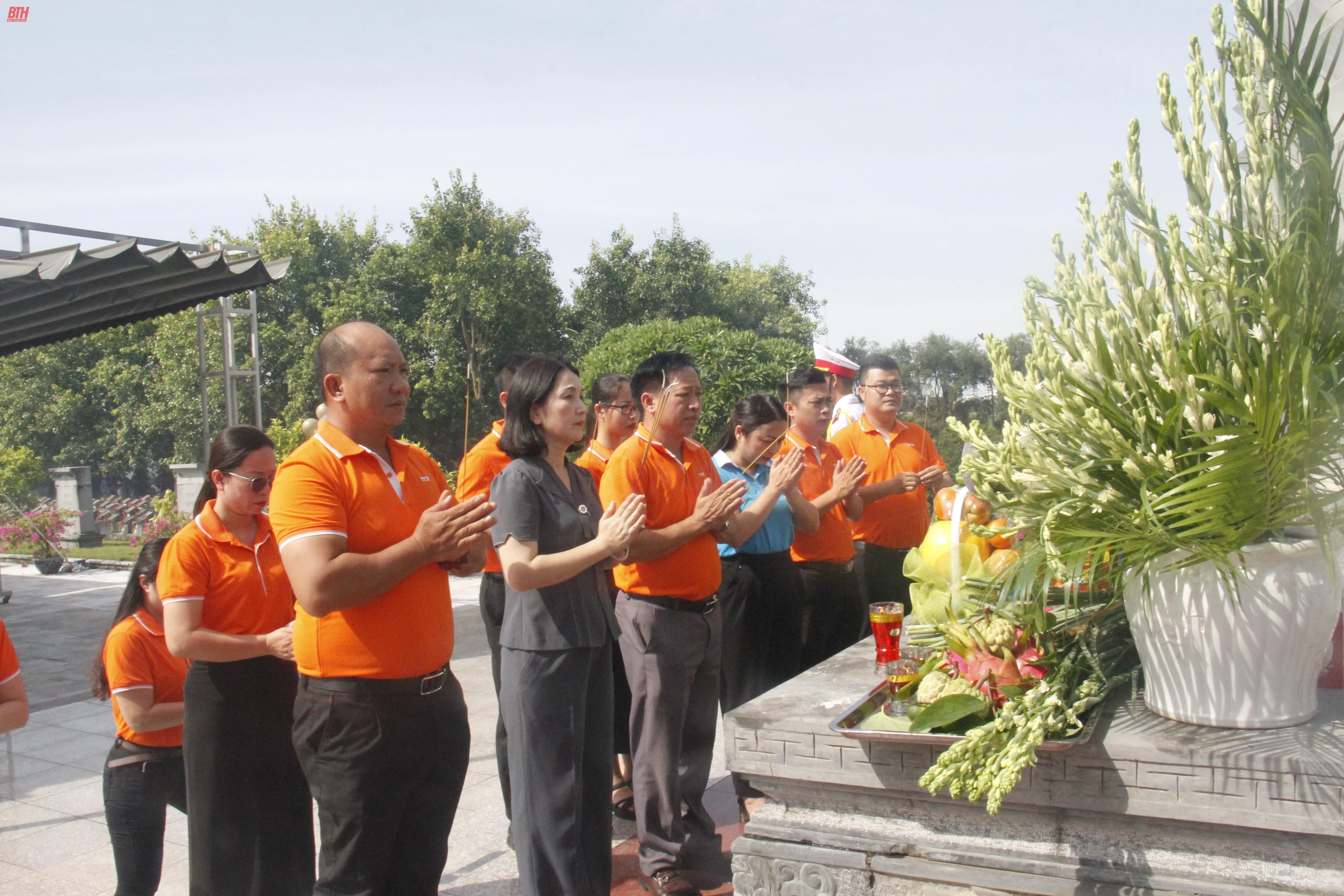 TYM Chi nhánh Thanh Hóa tặng quà tri ân Mẹ Việt Nam Anh hùng và các gia đình thương binh, liệt sỹ